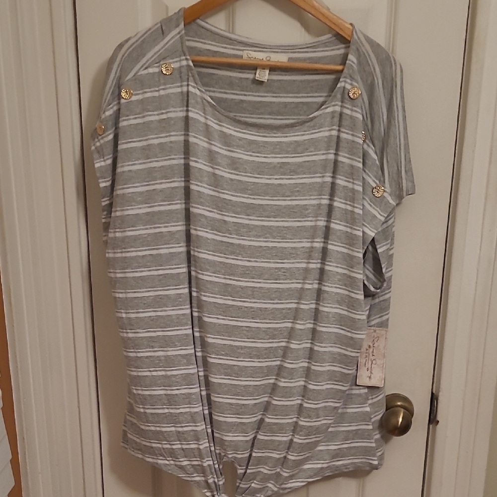 French Laundry Short Sleeve Top with Button Accents